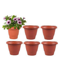 PLASTIC PLANT POT - 8 INCH DIAMETER